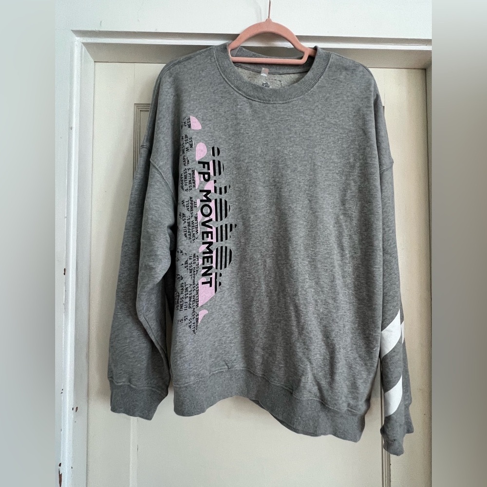 FP Movement All Star Logo Sweatshirt in Heather Grey Combo Size Small NWT - Picture 2 of 10